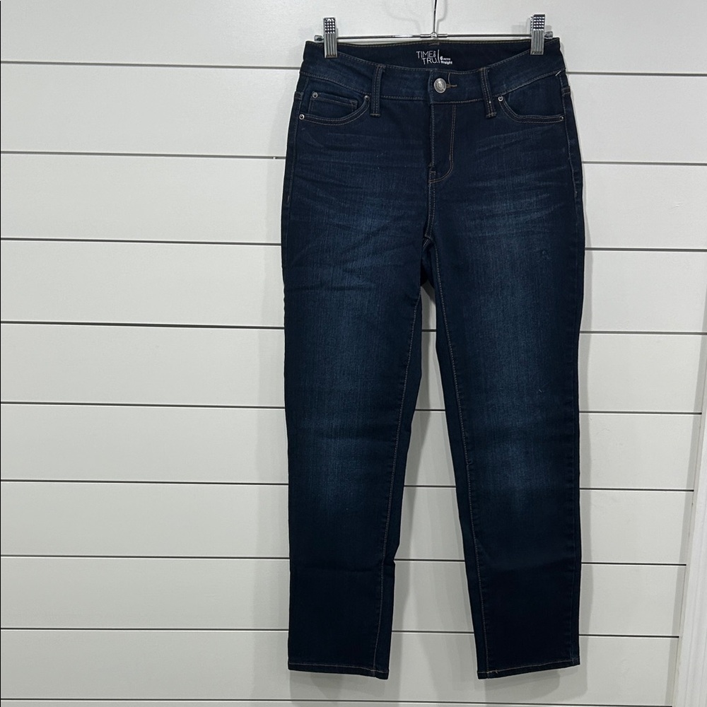 NWOT Time and Tru Dark Indigo Straight Jeans